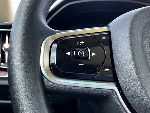 Certified 2024 Volvo V60 B5 Cross Country Plus image 26