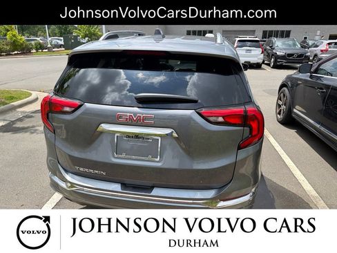 Used 2018 GMC Terrain Denali w/ Comfort Package FWD image 9