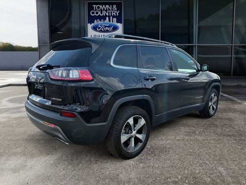Used 2019 Jeep Cherokee Limited AWD/4WD image 4