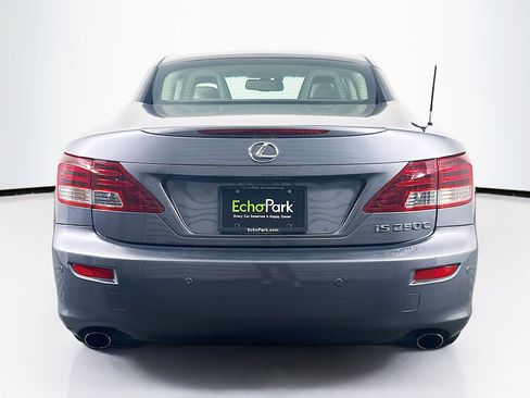 Used 2012 Lexus IS 250C image 7