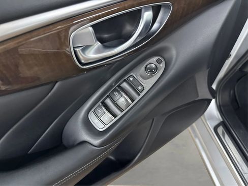 Used 2018 INFINITI Q50 Luxe image 25