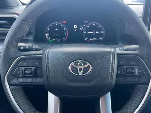 New 2025 Toyota Tacoma TRD Sport image 19