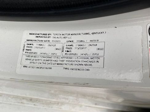 Used 2023 Toyota Camry SE image 9