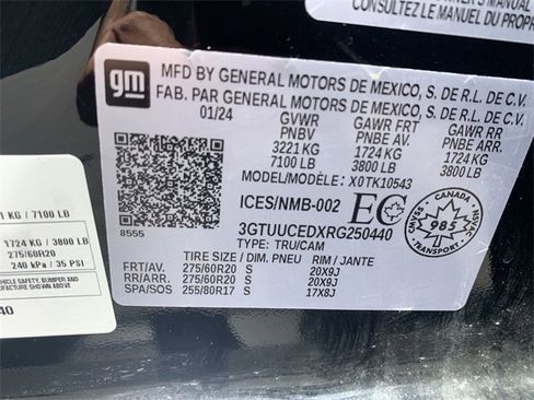 Used 2024 GMC Sierra 1500 Elevation image 34