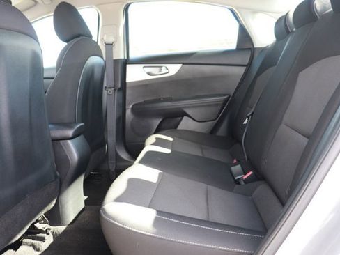 Used 2023 Kia Forte LXS image 13