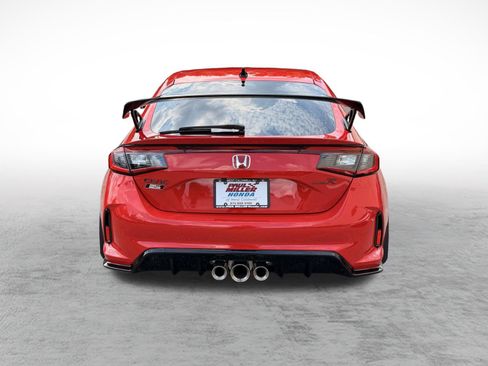 Used 2025 Honda Civic Type R image 6