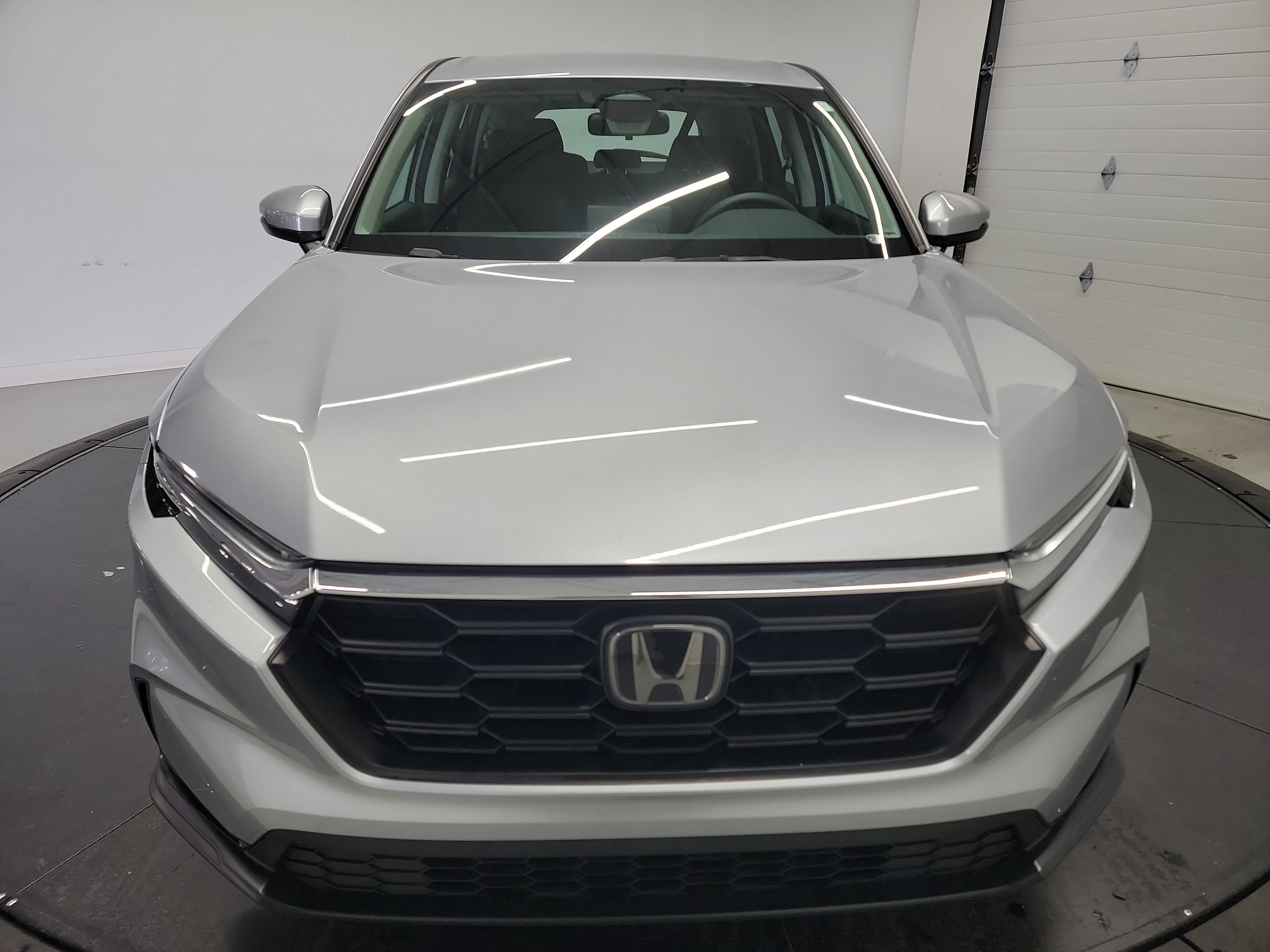Used 2024 Honda CR-V LX image 2