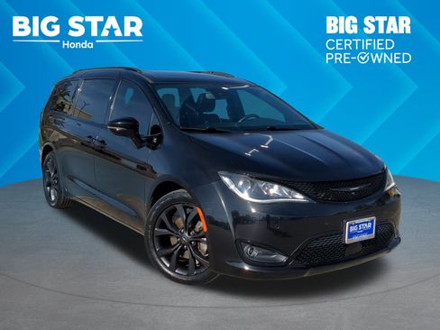 Used 2020 Chrysler Pacifica Limited w/ Advanced Safetytec Group image 1