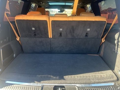 Used 2023 Jeep Grand Wagoneer Series III image 24