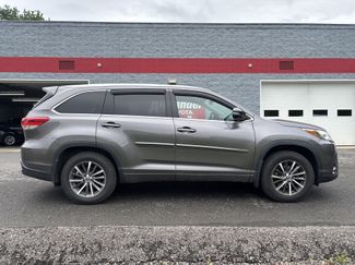 Used 2018 Toyota Highlander XLE AWD/4WD video 2