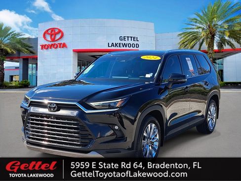 Used 2024 Toyota Grand Highlander Platinum image 1