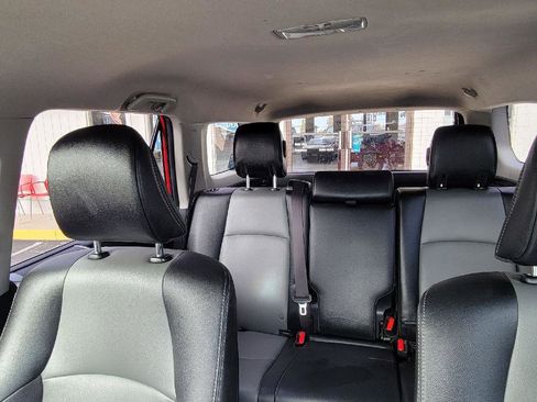 Used 2018 Toyota 4Runner SR5 image 12