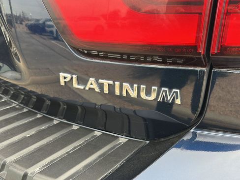 Used 2024 Nissan Armada Platinum w/ Captain's Chairs Package image 6