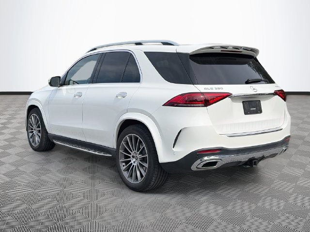 Used 2022 Mercedes-Benz GLE 350 4MATIC image 4