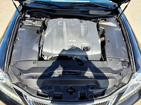 Used 2012 Lexus IS 250C RWD image 68