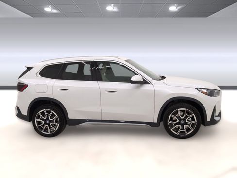 Used 2025 BMW X1 xDrive28i w/ Convenience Package image 8