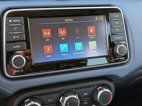 New 2025 Nissan Versa SV w/ Trunk Package image 22