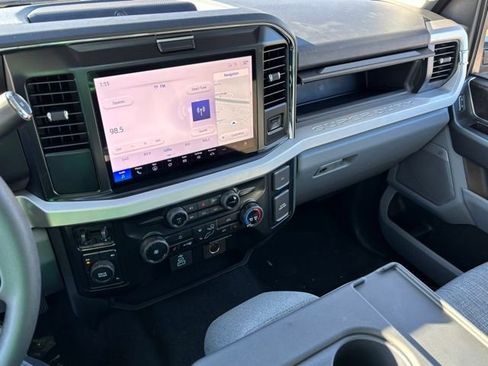 New 2026 Ford F250 XLT w/ XLT Premium Package image 32