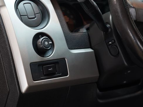 Used 2013 Ford F150 Raptor w/ Luxury Equipment Group image 39