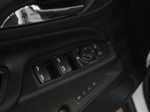 Used 2020 Chevrolet Equinox Premier w/ Premier Redline Edition image 20