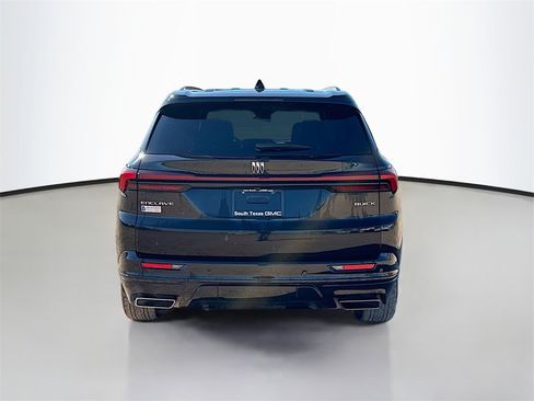 Used 2025 Buick Enclave Sport Touring w/ Power Package image 6