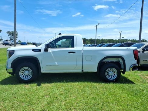 New 2026 GMC Sierra 1500 Pro w/ Pro Value Package AWD/4WD image 4