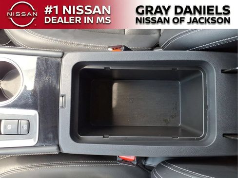 Certified 2025 Nissan Altima 2.5 SL FWD image 22