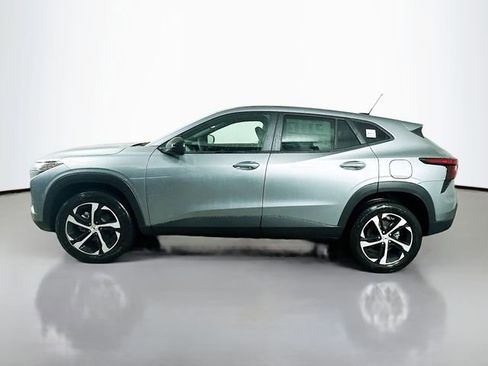 New 2026 Chevrolet Trax RS w/ Driver Confidence Package image 8