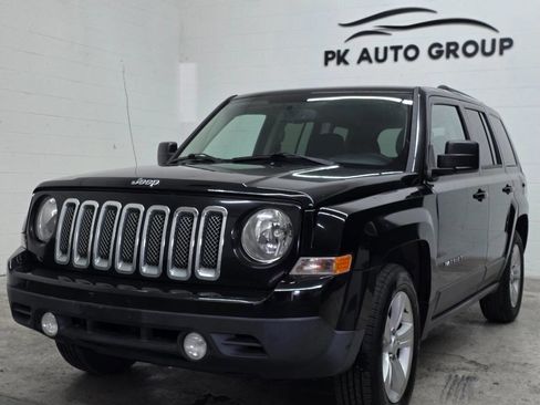 Used 2017 Jeep Patriot Sport w/ Power Value Group image 2