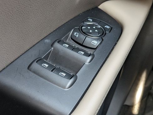 Certified 2023 Lincoln Nautilus Reserve w/ Equipment Group 201A image 26