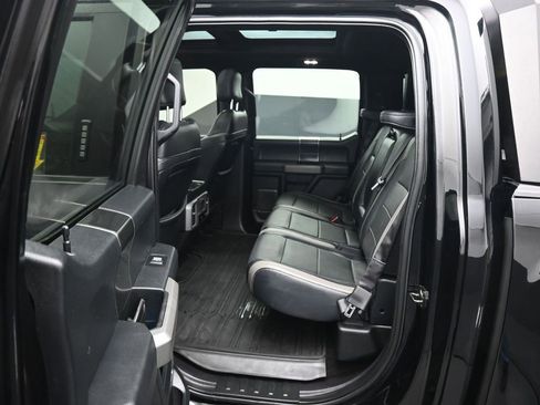 Used 2018 Ford F150 Raptor w/ Equipment Group 802A Luxury image 41