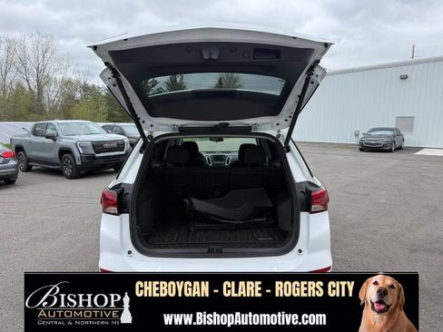 Used 2024 Chevrolet Equinox LT w/ LPO, Floor Liner Package FWD image 27