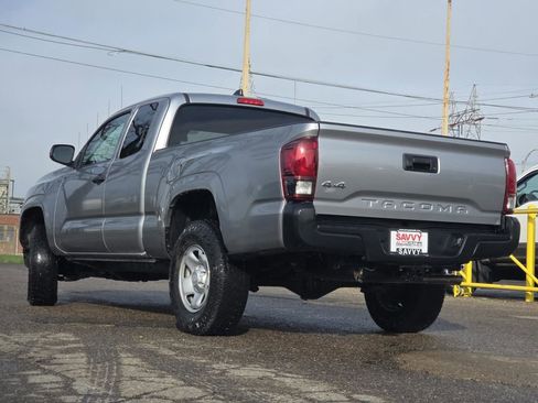 Used 2021 Toyota Tacoma SR AWD/4WD image 15