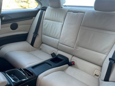 Used 2011 BMW 328i Coupe image 12