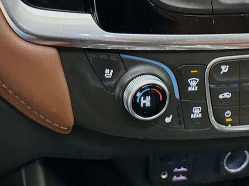 Used 2020 Chevrolet Traverse High Country image 22