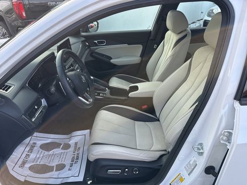 Used 2023 Acura Integra A-Spec image 13