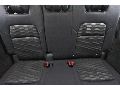 Used 2023 Nissan Pathfinder SV w/ SV Premium Package image 16