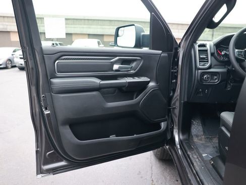 New 2026 RAM 1500 4x4 Crew Cab image 13