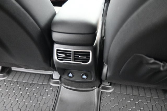 Used 2023 Hyundai Santa Fe SEL w/ Premium Package AWD/4WD image 19