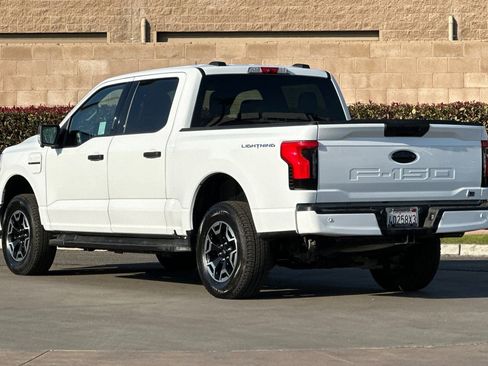 Used 2023 Ford F150 Lightning XLT image 6