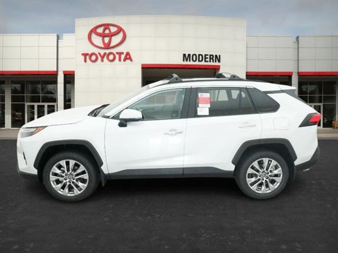 New 2025 Toyota RAV4 Limited image 9