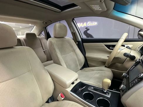 Used 2015 Nissan Altima 2.5 SV w/ Convenience Package FWD image 29
