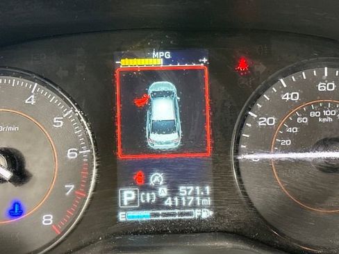 Used 2023 Subaru Crosstrek 2.0i Premium image 18