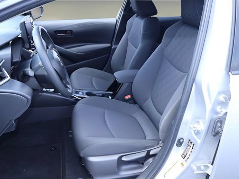 Certified 2022 Toyota Corolla LE FWD image 11