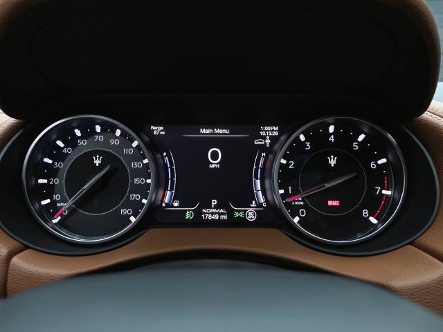 Used 2022 Maserati Levante GT AWD/4WD image 24