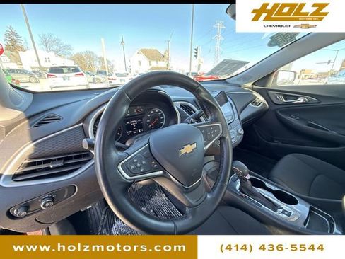 Certified 2023 Chevrolet Malibu RS image 10