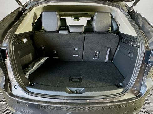 Used 2024 MAZDA CX-90 Plug-In Hybrid w/ Preferred image 32