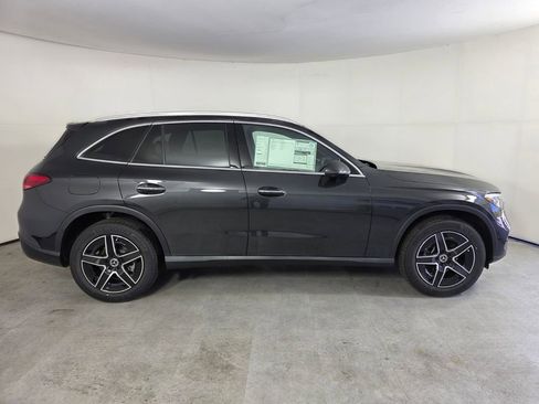 New 2026 Mercedes-Benz GLC 300 image 3