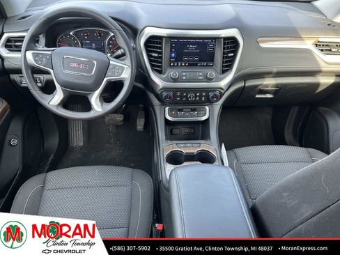 Certified 2023 GMC Acadia SLE w/ Driver Convenience Package image 13