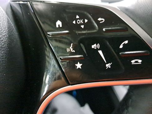 Used 2025 Mercedes-Benz GLE 350 4MATIC image 20